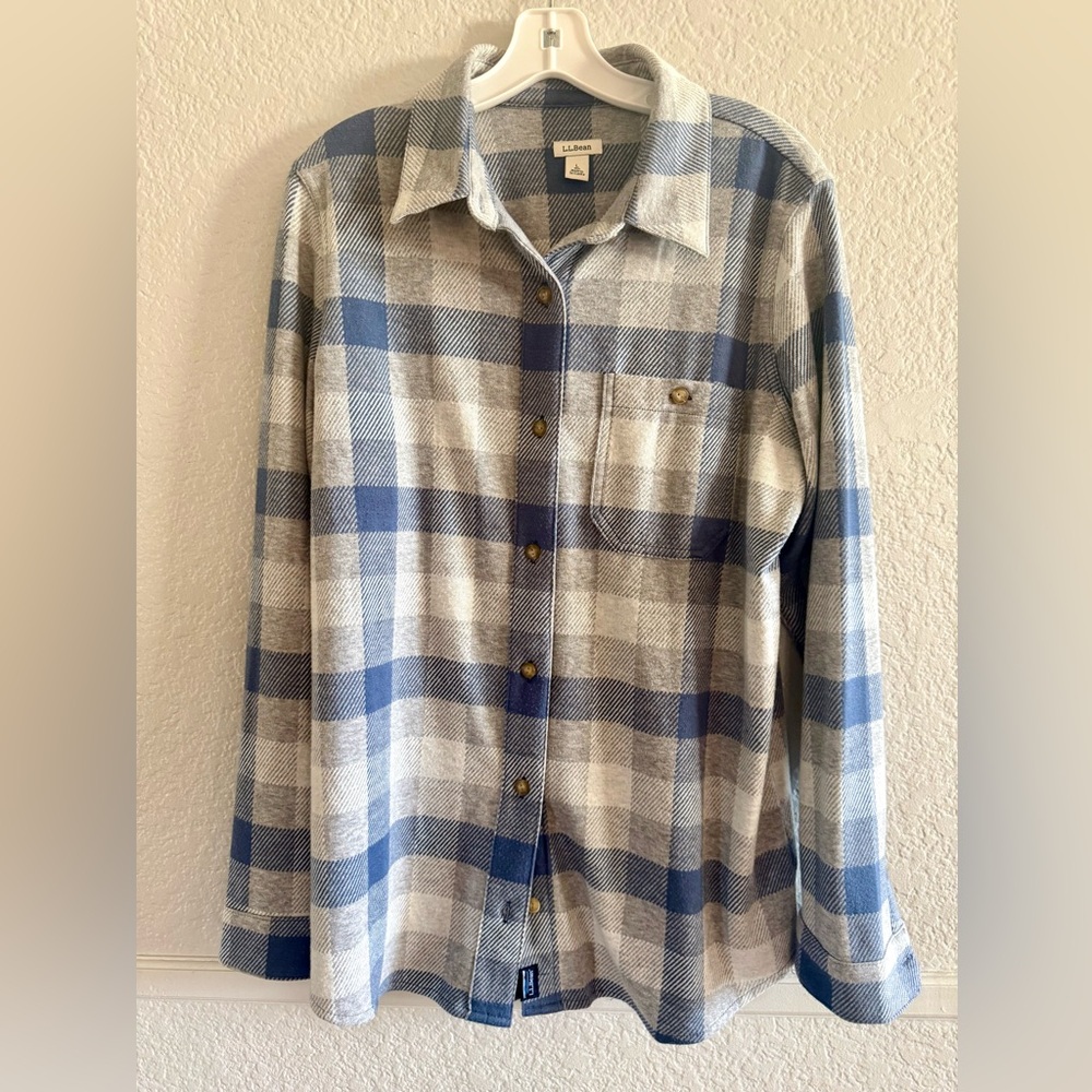 L.L.Bean Favorite Knit Plaid Shirt Blue & Gray Plaid Button-Up Shirt women’s Lrg